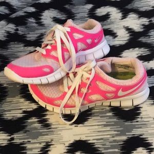 Nike Women’s Free Run Plus 2